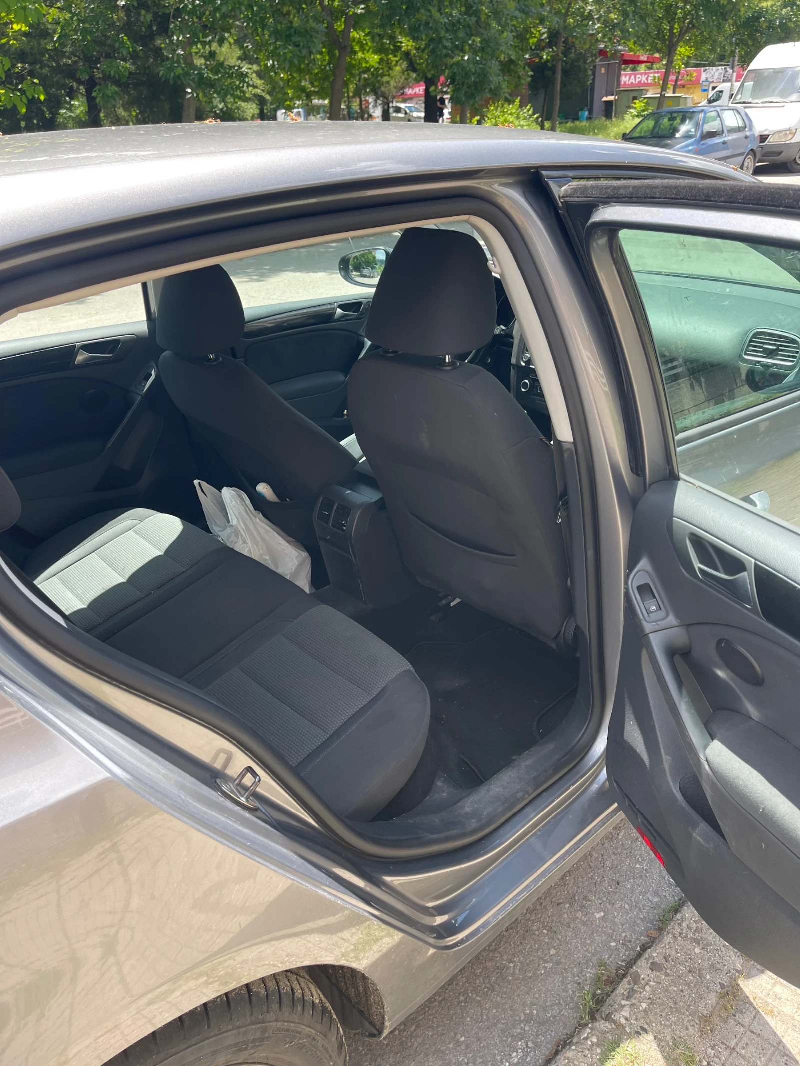 VW Golf, снимка 10 - Автомобили и джипове - 54713867