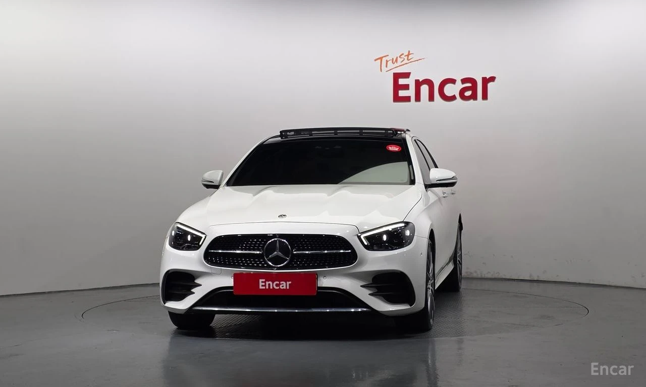 Mercedes-Benz E 350 4MATIC* AMG* LINE* BURMESTER* ХЕДЪП* ДИГИТАЛНО* ТА, снимка 3 - Автомобили и джипове - 54916306