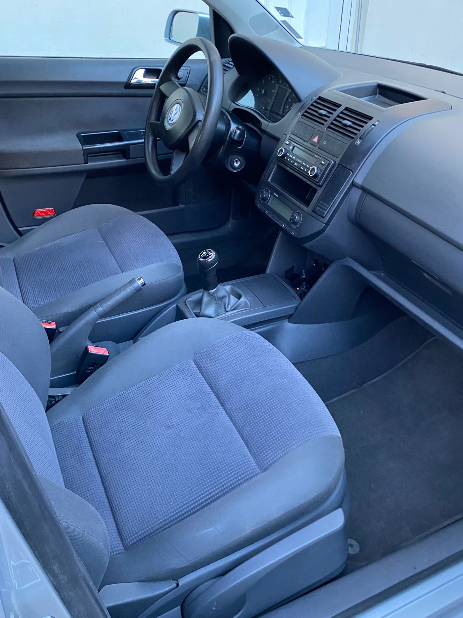 VW Polo VW Polo 1.4 Klimatronik Unikat , снимка 9 - Автомобили и джипове - 54934692