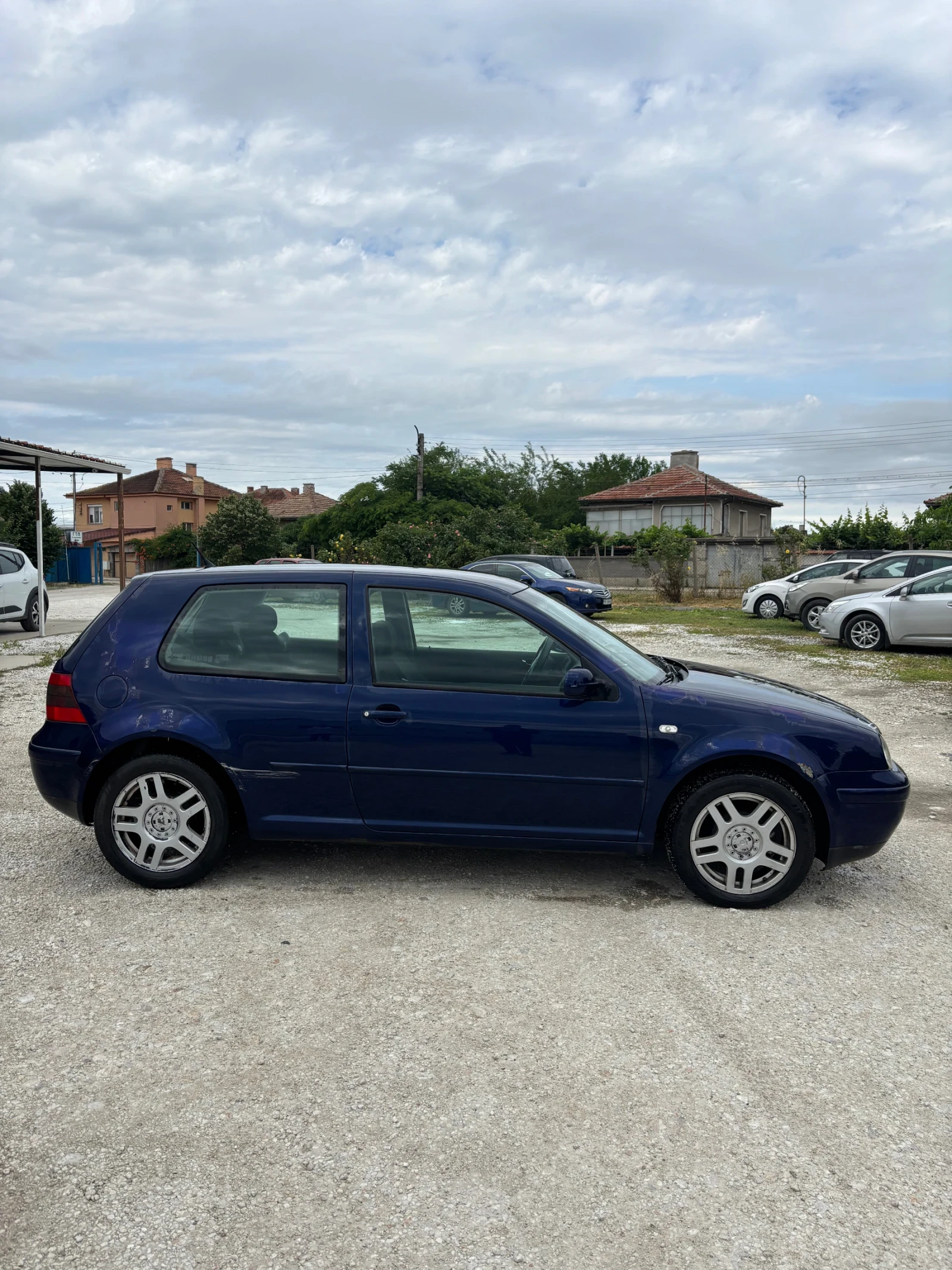 VW Golf, снимка 4 - Автомобили и джипове - 54947719