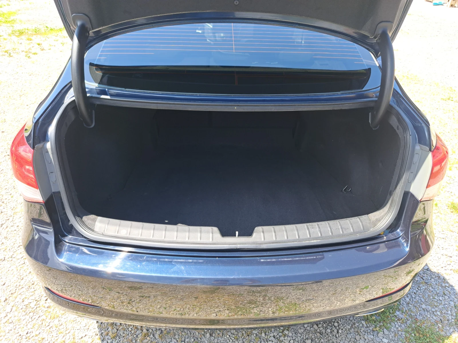 Hyundai I40 1.7CDTI.136p.s  E5B NAVI SEDAN 145х.км.TOP, снимка 10 - Автомобили и джипове - 55031433