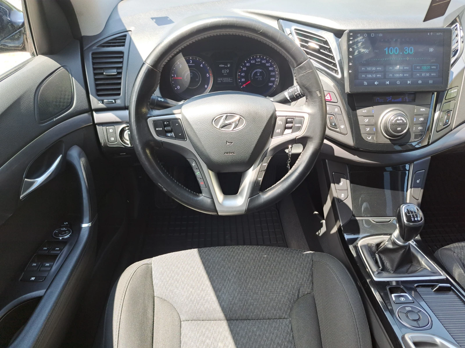 Hyundai I40 1.7CDTI.136p.s  E5B NAVI SEDAN 145х.км.TOP, снимка 13 - Автомобили и джипове - 55031433