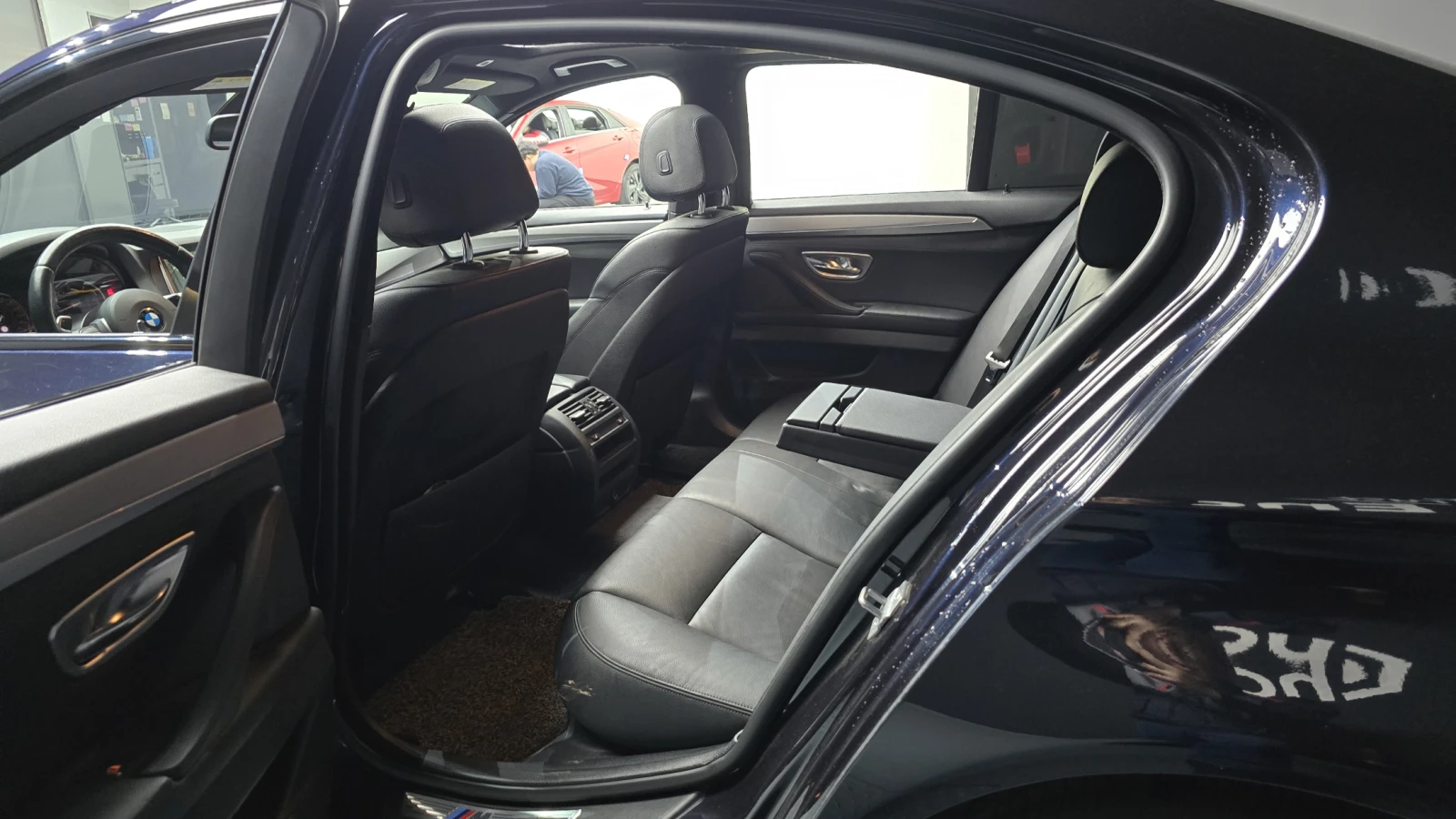 BMW 530 D Xdrive M Sport, снимка 16 - Автомобили и джипове - 55405941