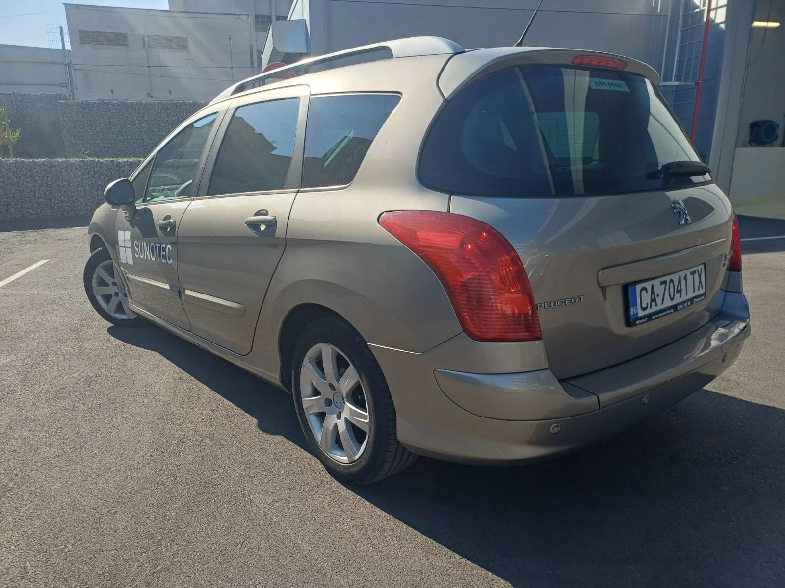 Peugeot 308 1.6 HDI, снимка 7 - Автомобили и джипове - 55553033