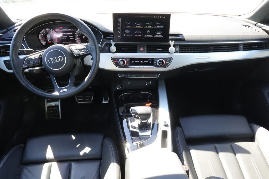 Audi A5 * QUATTRO * PANO * Автокредит * (Цена до България), снимка 10 - Автомобили и джипове - 55572014