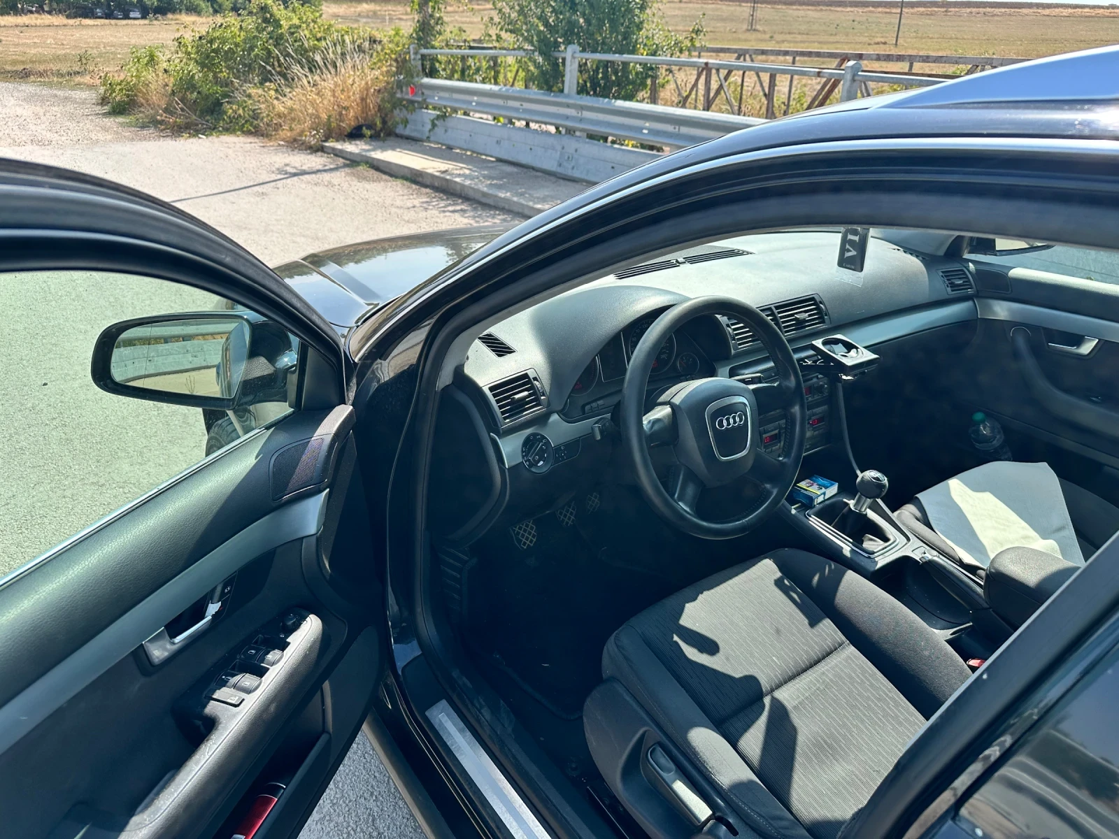 Audi A4 2.0TDI, снимка 6 - Автомобили и джипове - 55778448