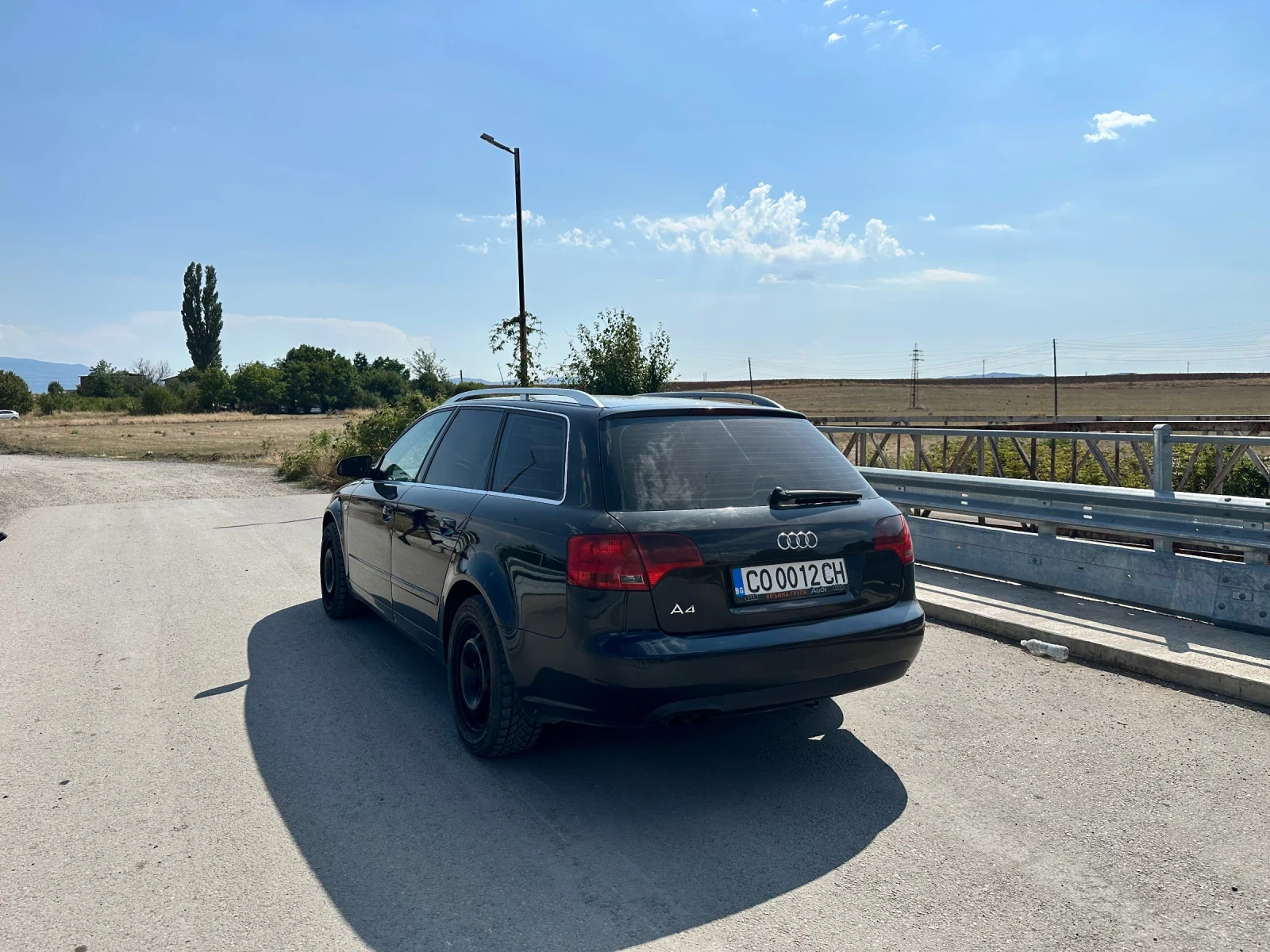 Audi A4 2.0TDI, снимка 5 - Автомобили и джипове - 55778448