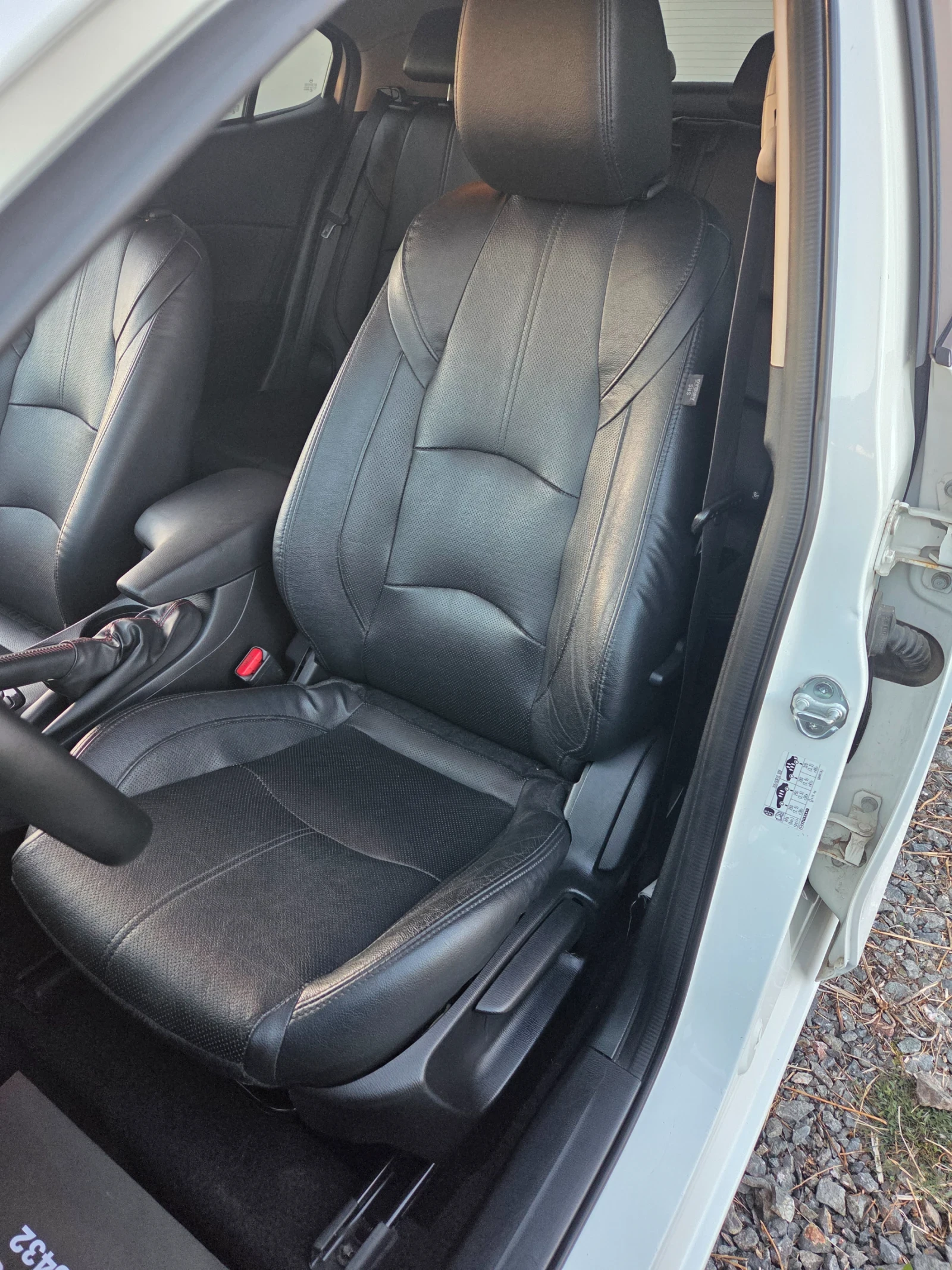 Mazda 3 ������ �������� | Mobile.bg � ����������� 10
