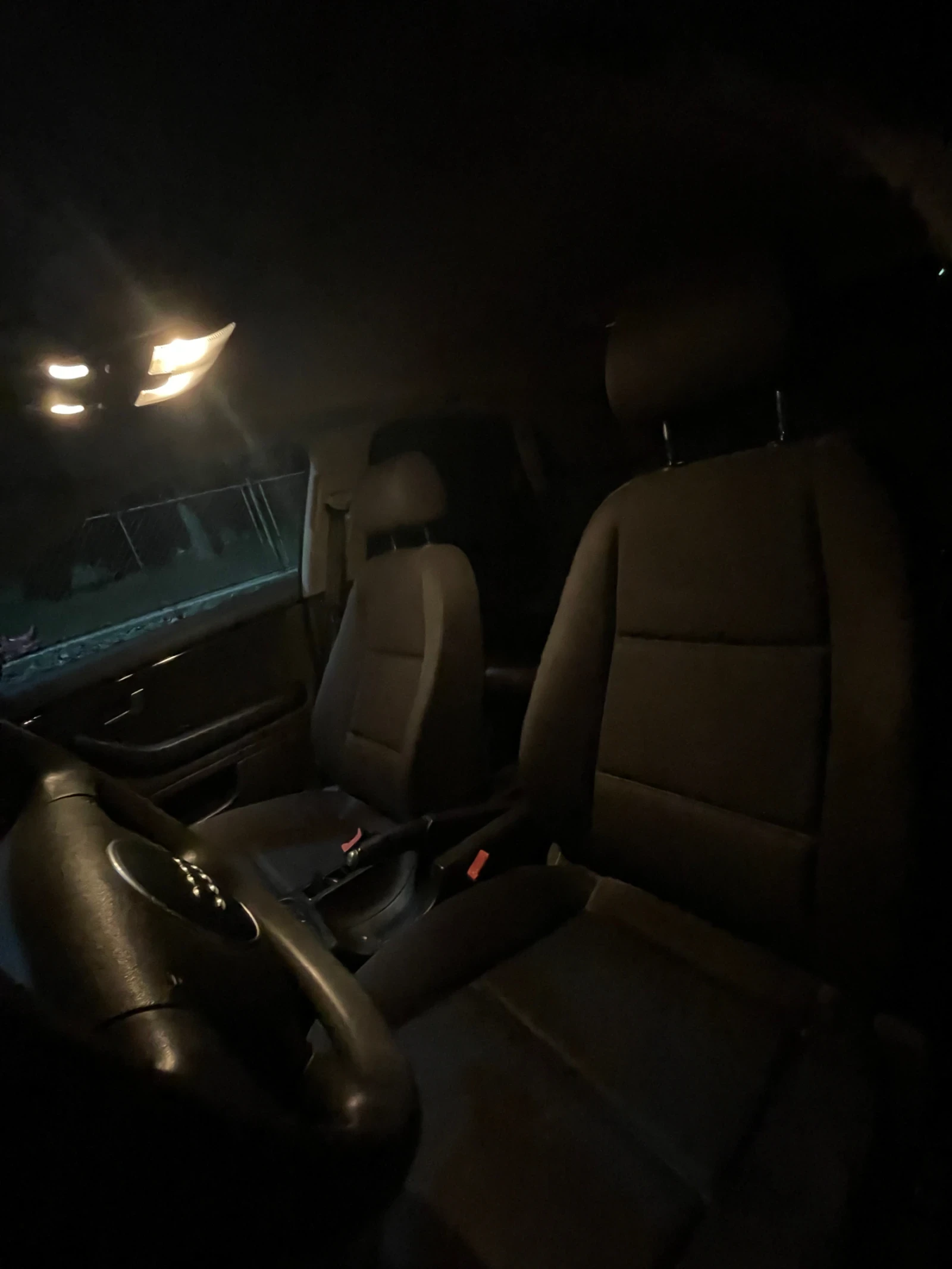 Audi A4, снимка 4 - Автомобили и джипове - 56403758