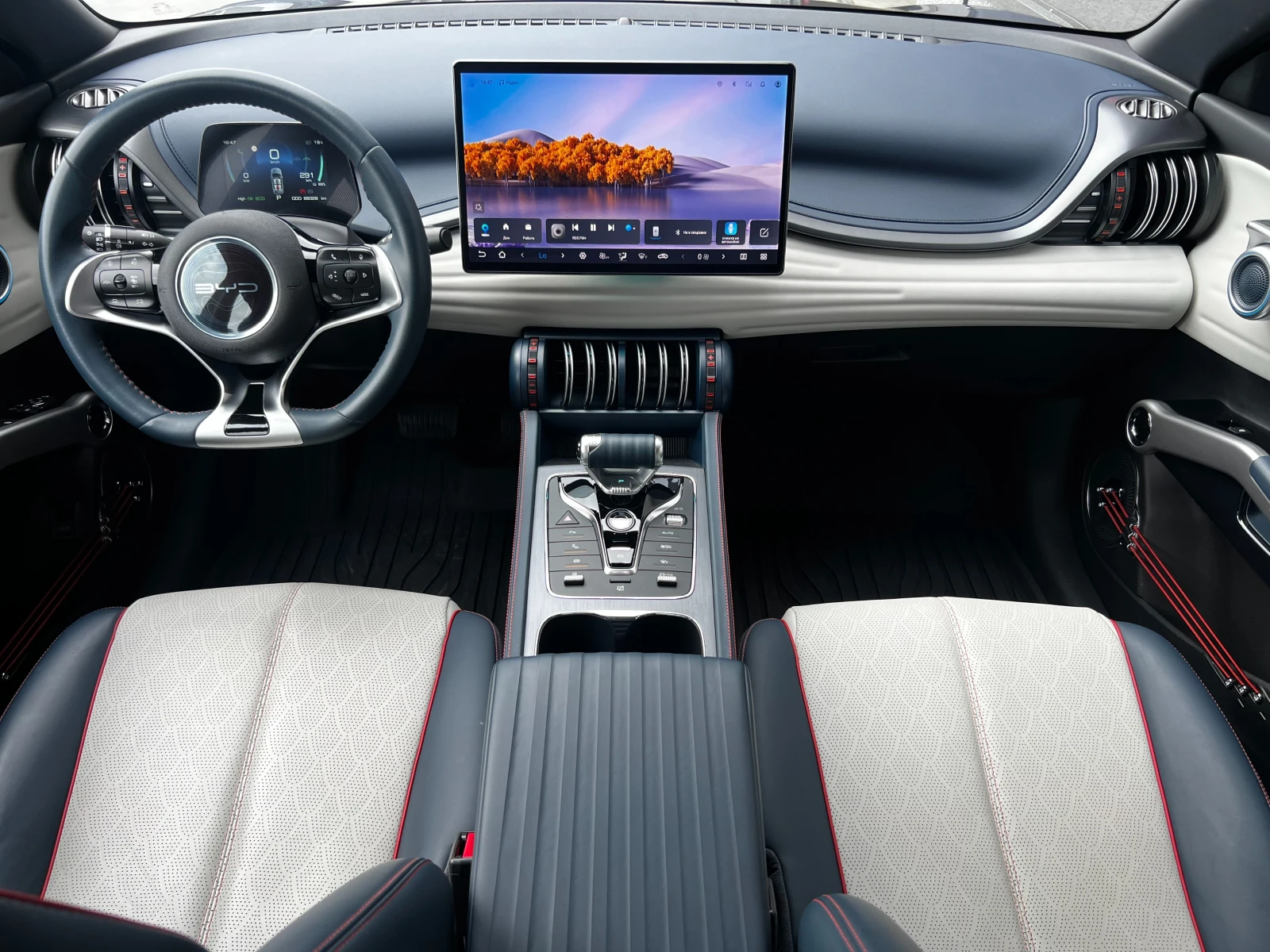 BYD Atto3 Design, снимка 9 - Автомобили и джипове - 56465214