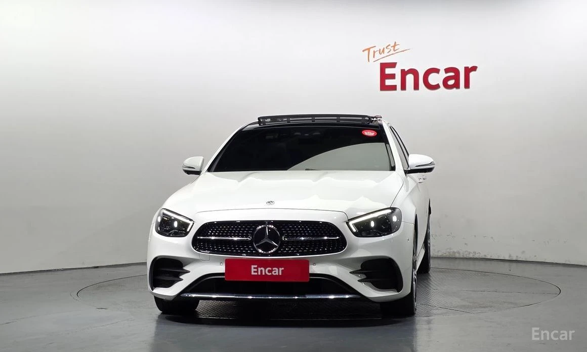 Mercedes-Benz E 220, снимка 3 - Автомобили и джипове - 56581167