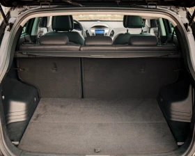 Hyundai IX35 2.0D 4WD Пълна сервизна история, снимка 15