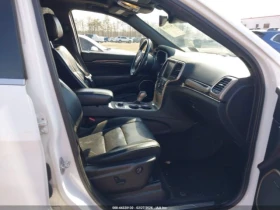 Jeep Grand cherokee OVERLAND* 4X4* КОжа* Подгрев* Памет* Keyless, снимка 10