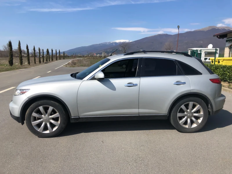 Infiniti Fx 45, снимка 3 - Автомобили и джипове - 47053575