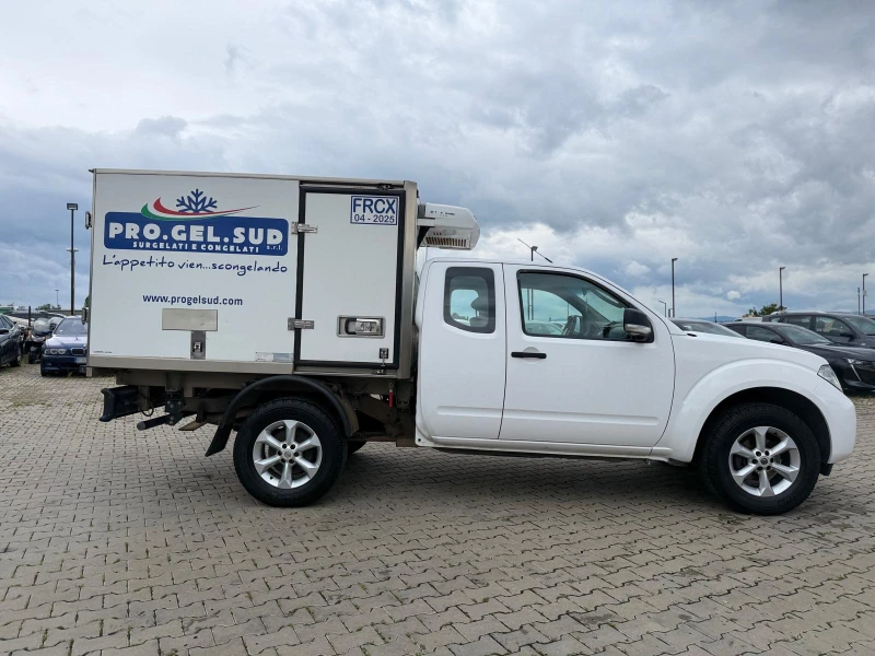 Nissan Navara / 4X4 / ХЛАДИЛЕН -32 C + 5 C / EURO 5 /, снимка 6 - Автомобили и джипове - 50433681