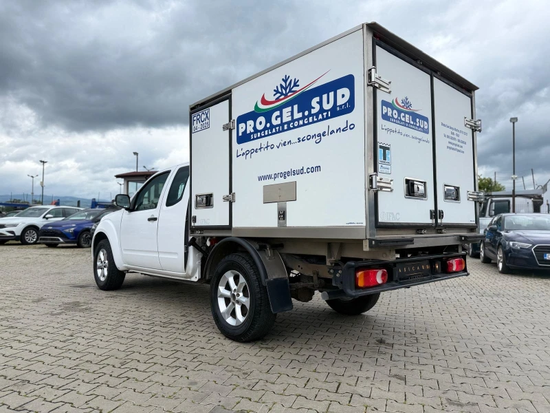 Nissan Navara / 4X4 / ХЛАДИЛЕН -32 C + 5 C / EURO 5 /, снимка 3 - Автомобили и джипове - 50433681
