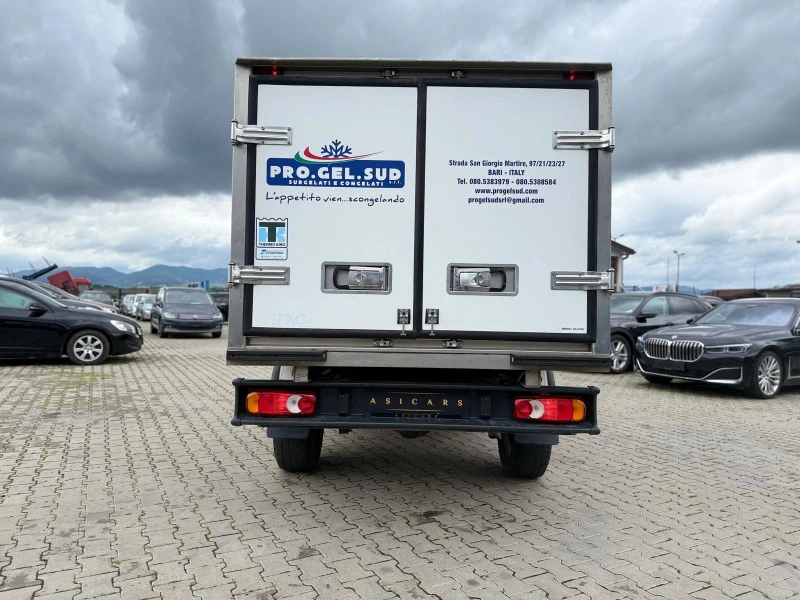 Nissan Navara / 4X4 / ХЛАДИЛЕН -32 C + 5 C / EURO 5 /, снимка 4 - Автомобили и джипове - 50433681