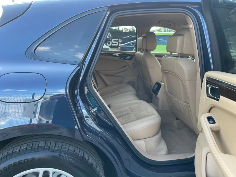 Porsche Macan S , снимка 11 - Автомобили и джипове - 51487837