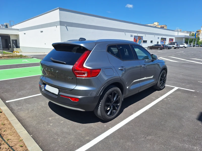 Volvo XC40, снимка 5 - Автомобили и джипове - 51886490