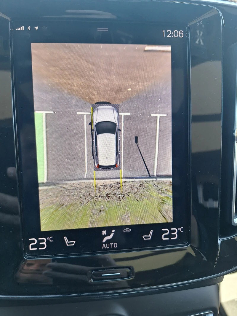 Volvo XC40, снимка 14 - Автомобили и джипове - 51886490