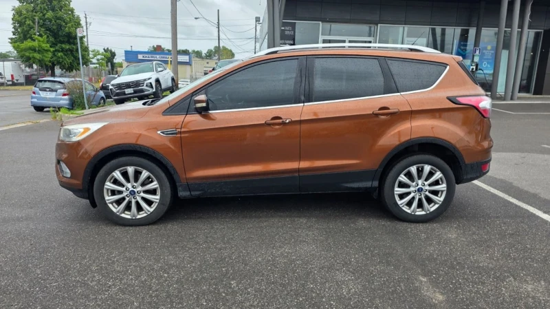Ford Escape * Titanium * CARFAX * БЕЗ ПЪРВОНАЧАЛНА ВНОСКА, снимка 2 - Автомобили и джипове - 53139732