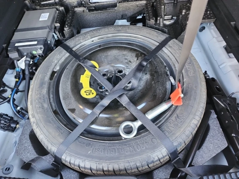 Volvo XC60 * ULTIMATE DARK THEME * CARFAX * ФИНАНСИРАНЕ, снимка 14 - Автомобили и джипове - 53239053