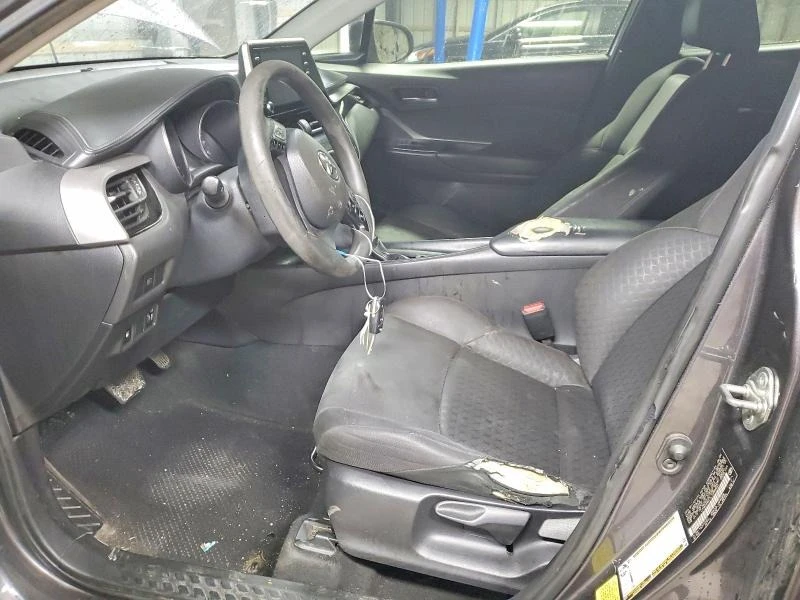 Toyota C-HR, снимка 7 - Автомобили и джипове - 54785512