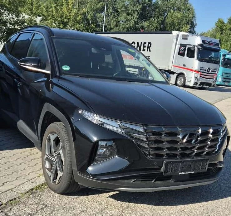 Hyundai Tucson Plug-in hybrid, снимка 2 - Автомобили и джипове - 55316895