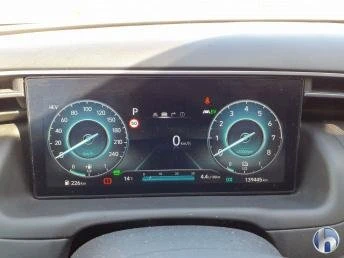 Hyundai Tucson Plug-in hybrid, снимка 5 - Автомобили и джипове - 55316895