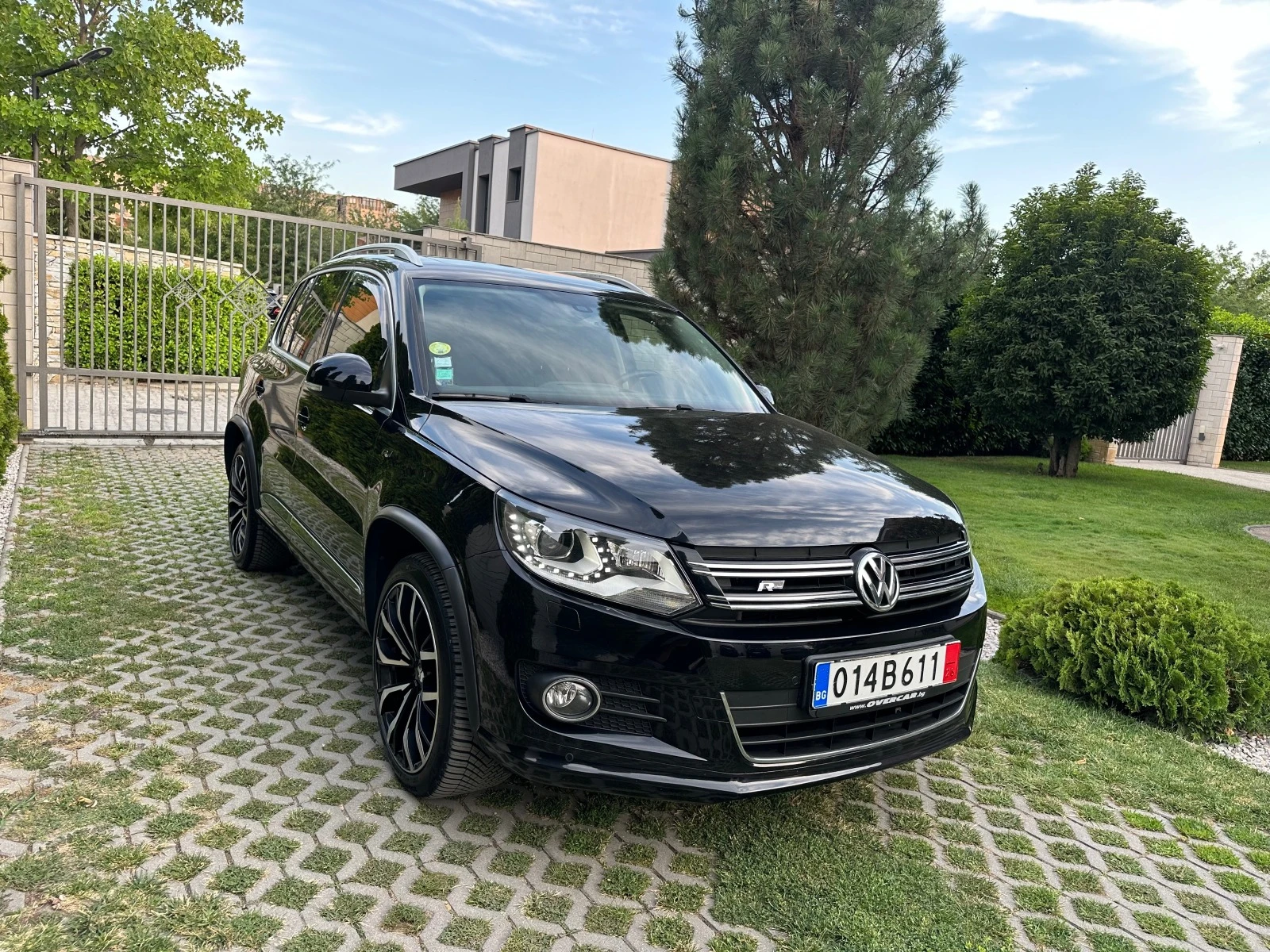 VW Tiguan 2.0TDI* R-LINE* 4 MOTION* PANORAMA - изображение 3