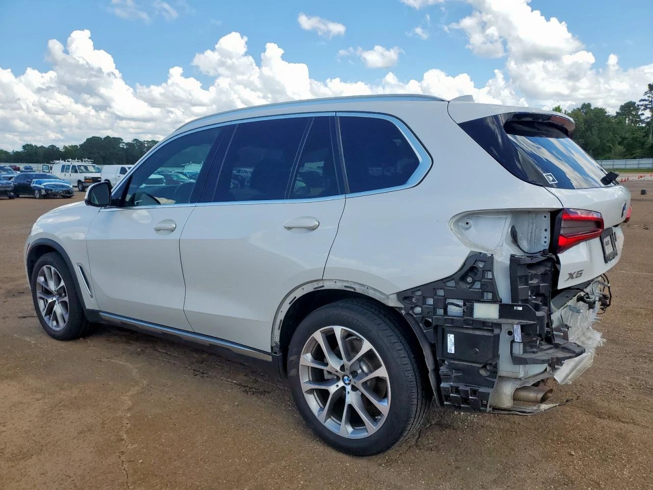 BMW X5 XDRIVE40I - изображение 2