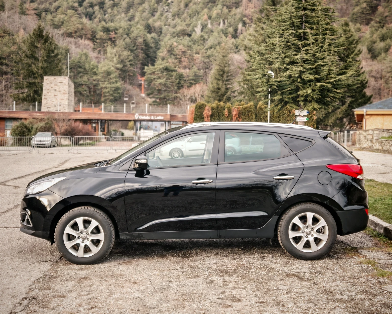 Hyundai IX35 2.0D 4WD  - изображение 8