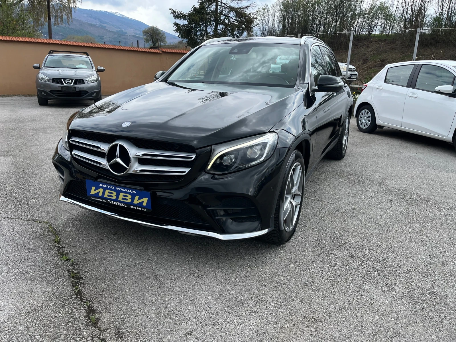 Mercedes-Benz GLC 250 4 - MATIC  9 - TRONIC AirMatic