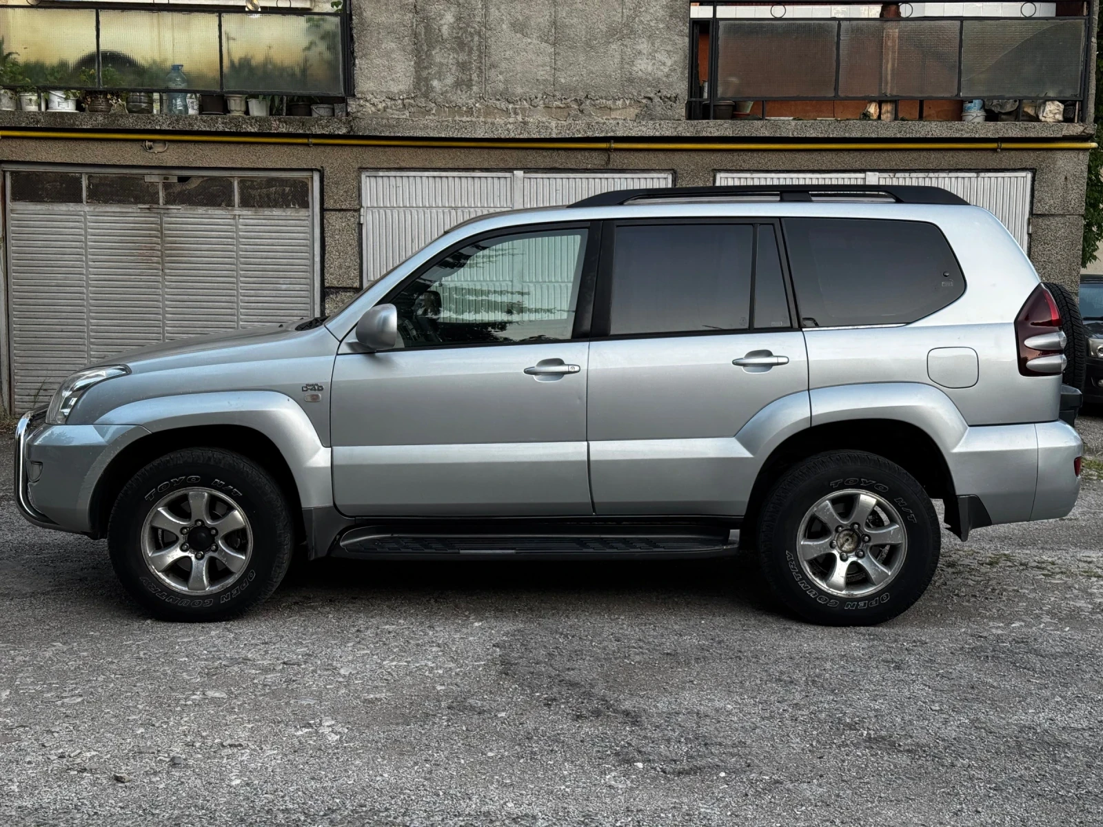 Toyota Land cruiser 3.0d-4d* 163к.с.* Автомат* Клима, снимка 2 - Автомобили и джипове - 54732606