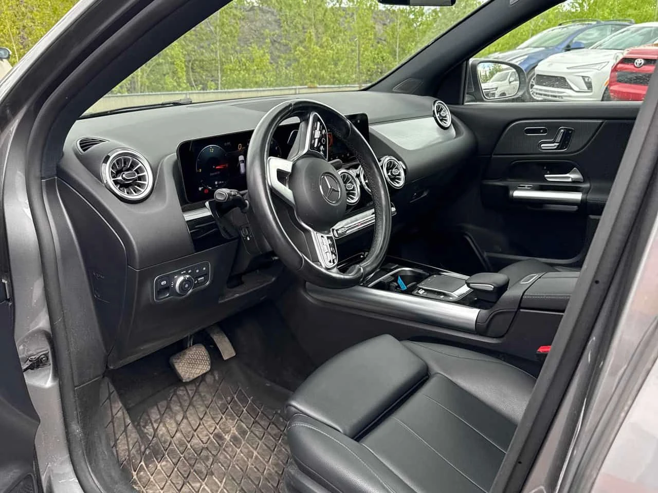 Mercedes-Benz GLA 250  CARFAX, снимка 5 - Автомобили и джипове - 54756348