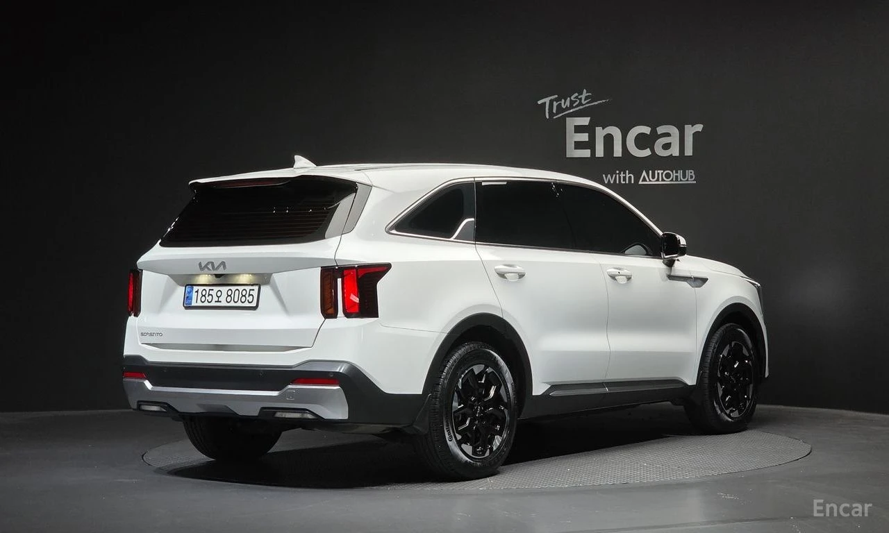 Kia Sorento 2.5T* PRESTIGE* ОБДУХВАНЕ* ДИСТРОНИК* LANE* ASSIST, снимка 2 - Автомобили и джипове - 56081966