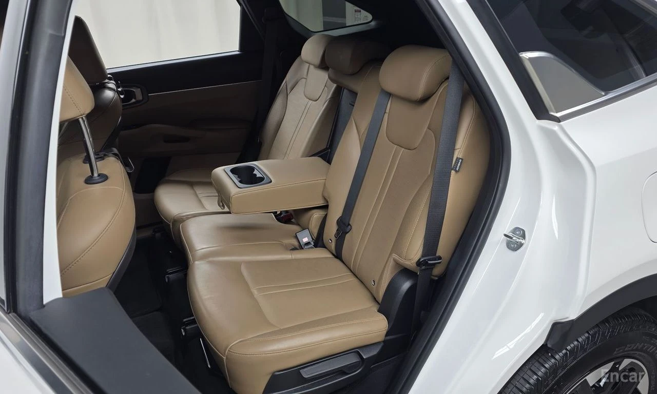 Kia Sorento 2.5T* PRESTIGE* ОБДУХВАНЕ* ДИСТРОНИК* LANE* ASSIST, снимка 14 - Автомобили и джипове - 56081966
