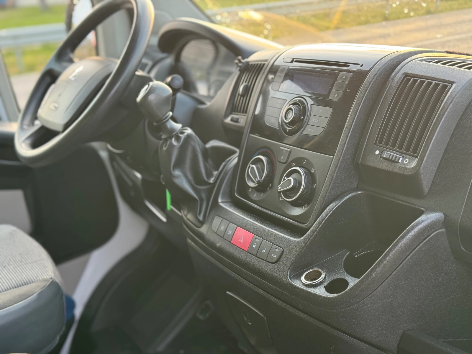 Peugeot Boxer 2.2HDI* 2013г* Падащ Борд* Климатик* Германия* , снимка 16 - Бусове и автобуси - 54195670