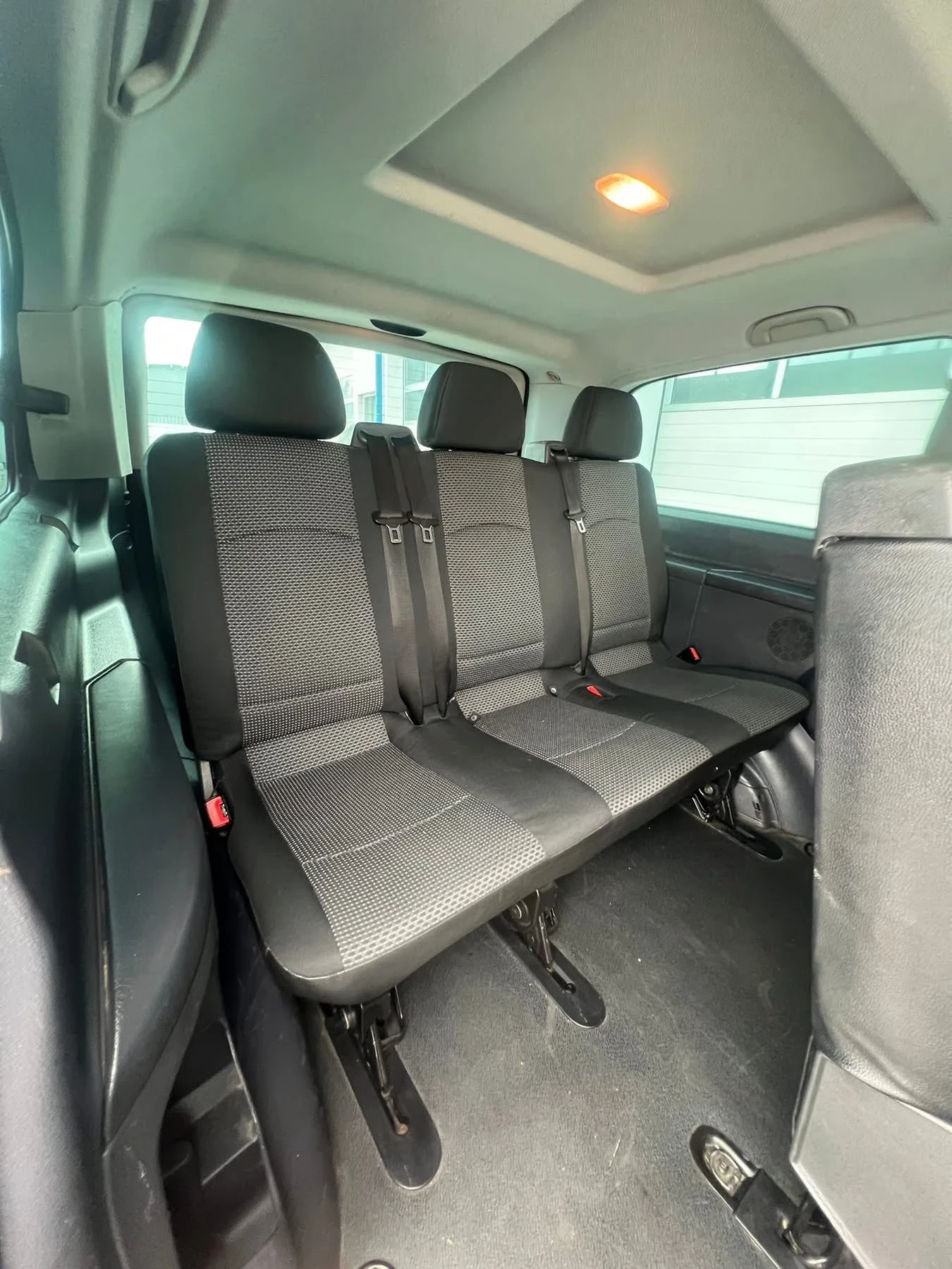 Mercedes-Benz Vito 4x4 / Пътнически 8+ 1м / Климатроник, снимка 10 - Бусове и автобуси - 55102935