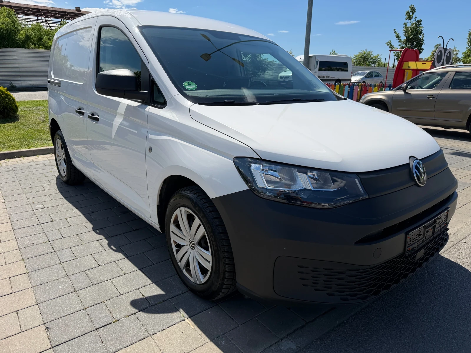 VW Caddy 2.0TDI DSG CARGO, снимка 2 - Бусове и автобуси - 55946070