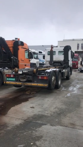     Mercedes-Benz Actros    