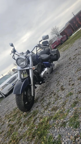 Suzuki Intruder, снимка 1
