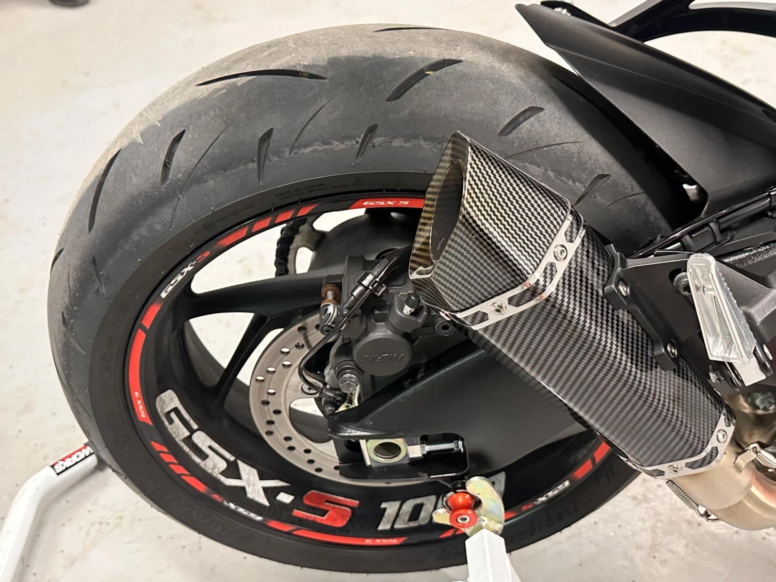 Suzuki Gsx GSX S 1000 - изображение 6