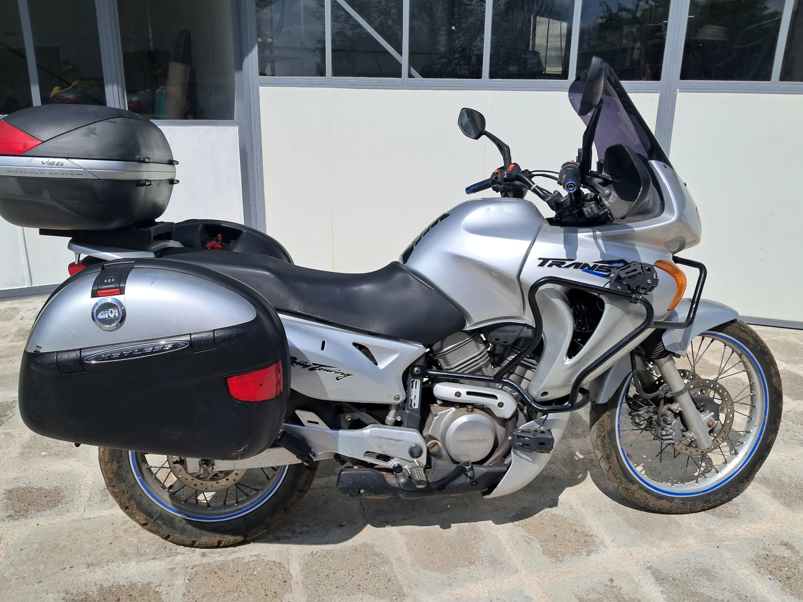 Honda Xlv Тransalp 650, снимка 2 - Мотоциклети и мототехника - 54497025