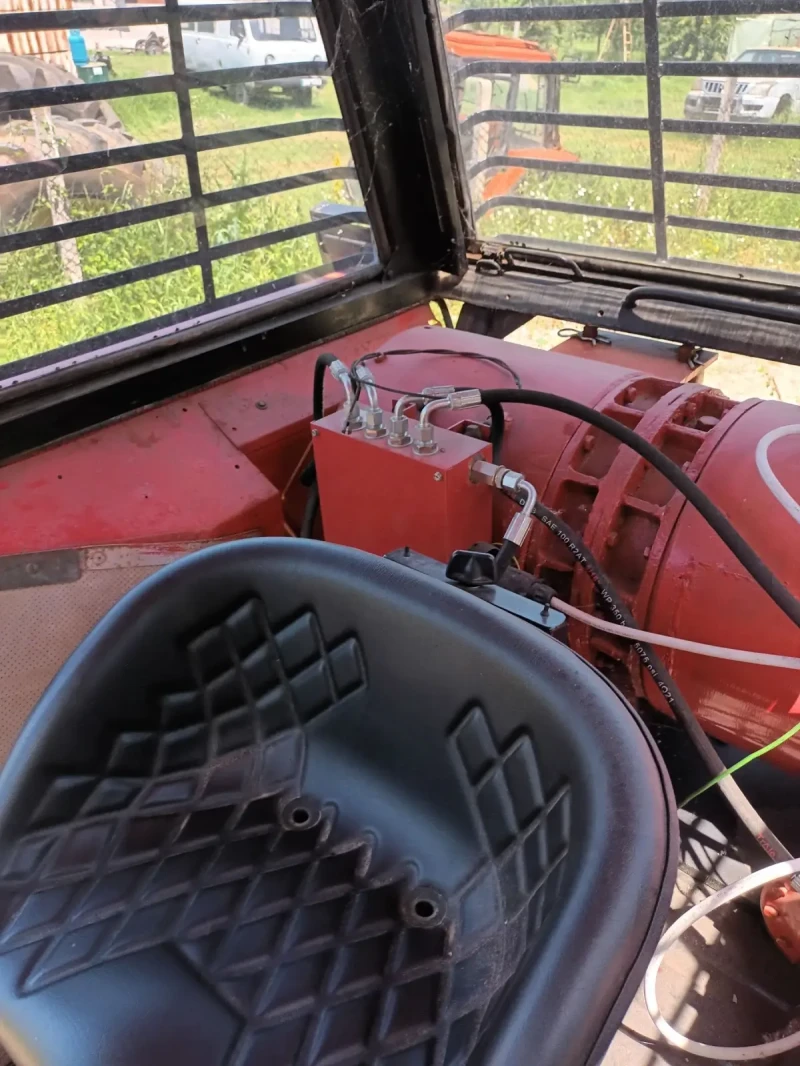 Трактор Zetor Т80, снимка 2 - Селскостопанска техника - 51449233