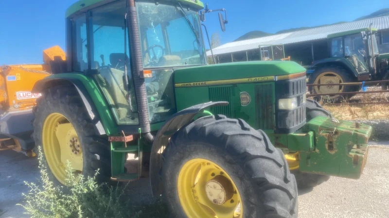 Трактор John Deere 6400, снимка 2 - Селскостопанска техника - 52493379