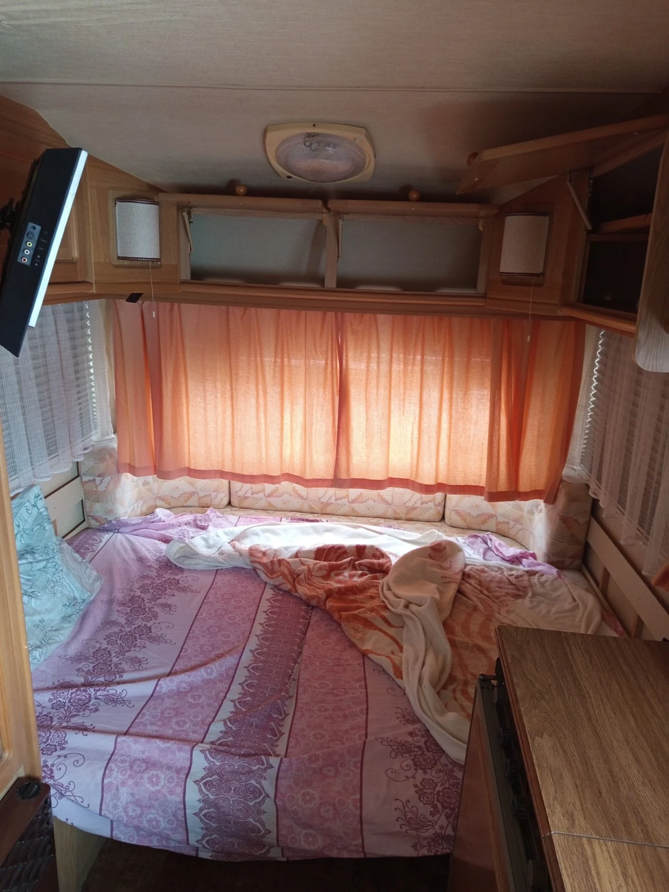 �������� Chateau | Mobile.bg � ����������� 11