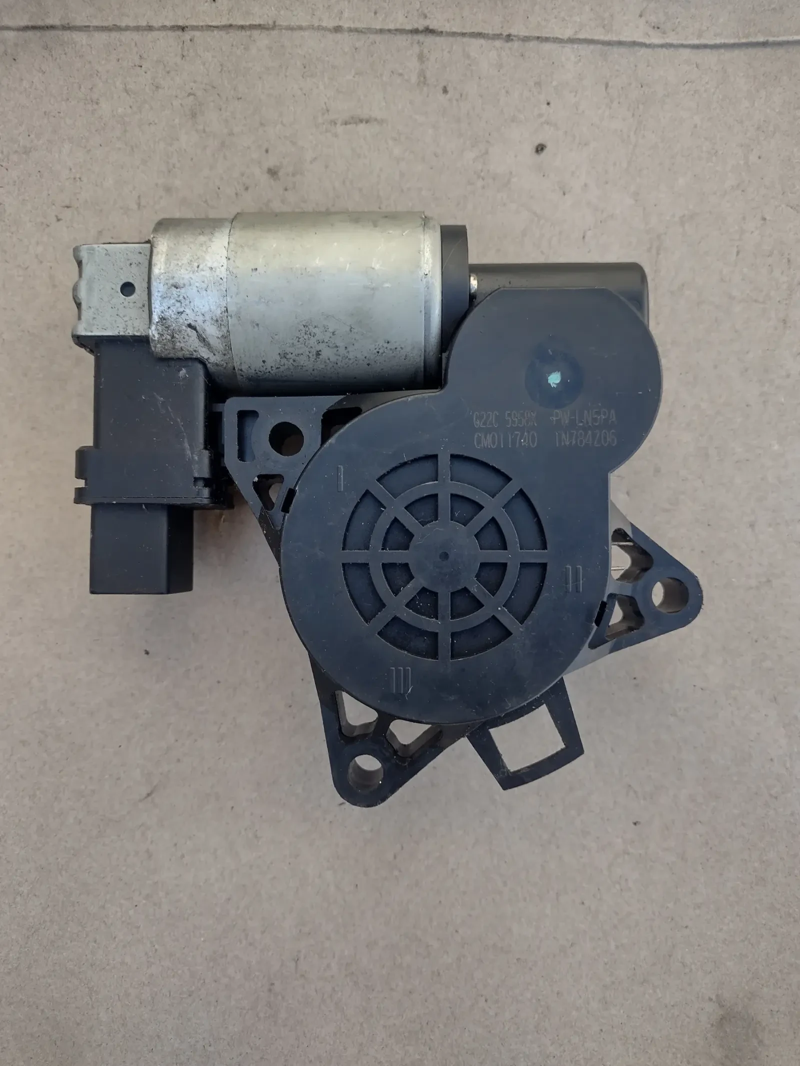 CM011740  PW-LN5PA  ������� �� ������ / ����� ����� �����  MAZDA 2, 5   G22C5858X | Mobile.bg � ����������� 1