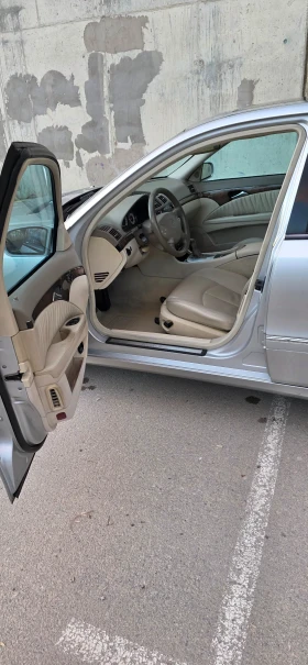 Mercedes-Benz E 220 CDI  W211, снимка 7