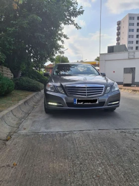 Mercedes-Benz E 200, снимка 3